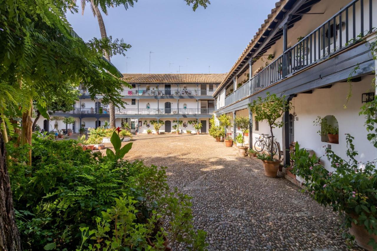Conde Central Courtyard By Valcambre Севілья Екстер'єр фото